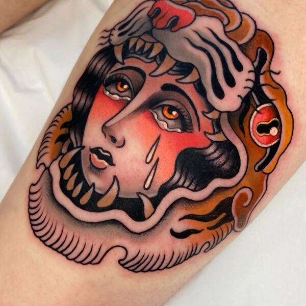 Mujer tigre neotradicional
