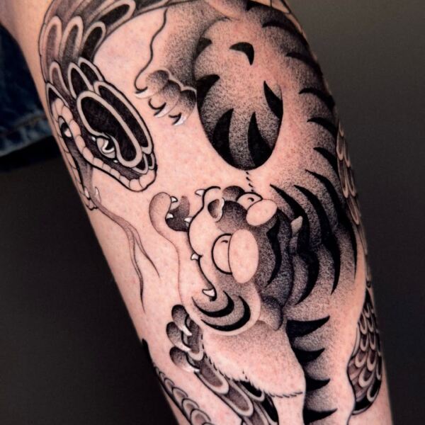 Tigre serpiente puntillismo